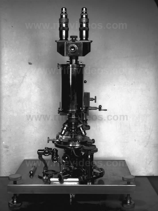 Universal Microscope